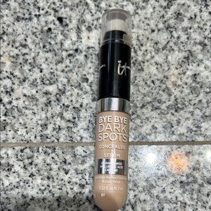 IT Cosmetics Bye Bye Dark Spots Concealer Serum - Natural Finish